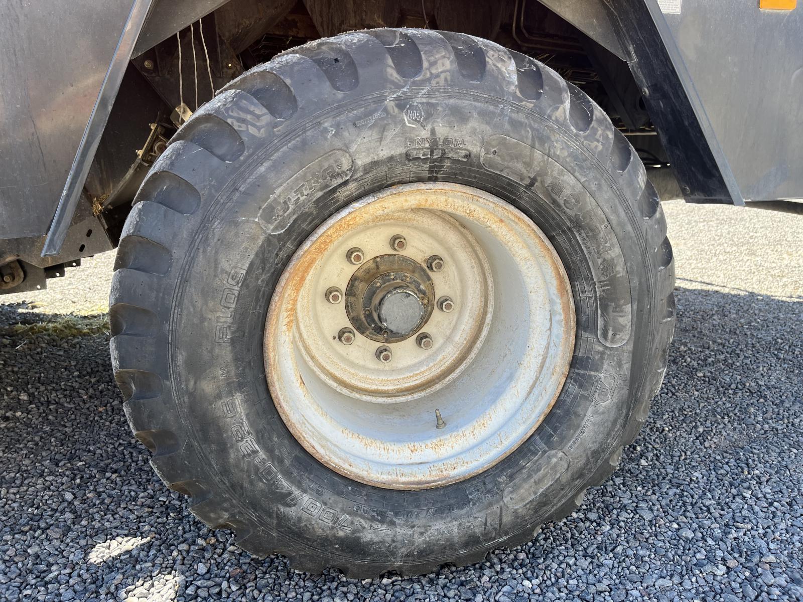 ./imagenes/INVOICE/2019/17284/CASE LBX432S (9).JPG